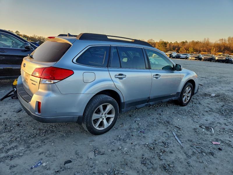 Photo 3 from auction – 2014 SUBARU OUTBACK 3. with VIN 4S4BRDNC5E2307731