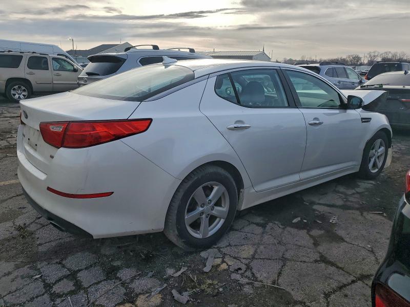 Photo 3 from auction – 2015 KIA OPTIMA LX with VIN KNAGM4A77F5606233
