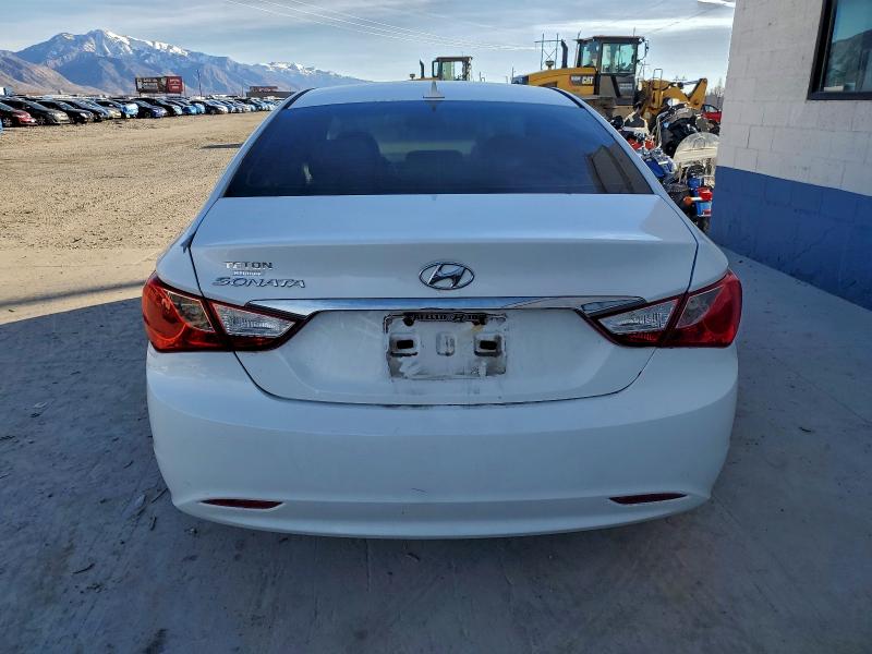 Photo 6 from auction – 2012 HYUNDAI SONATA GLS with VIN 5NPEB4AC5CH366723