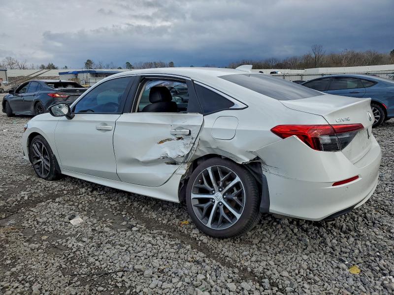 Photo 2 from auction – 2023 HONDA CIVIC TOUR with VIN 2HGFE1F93PH314563