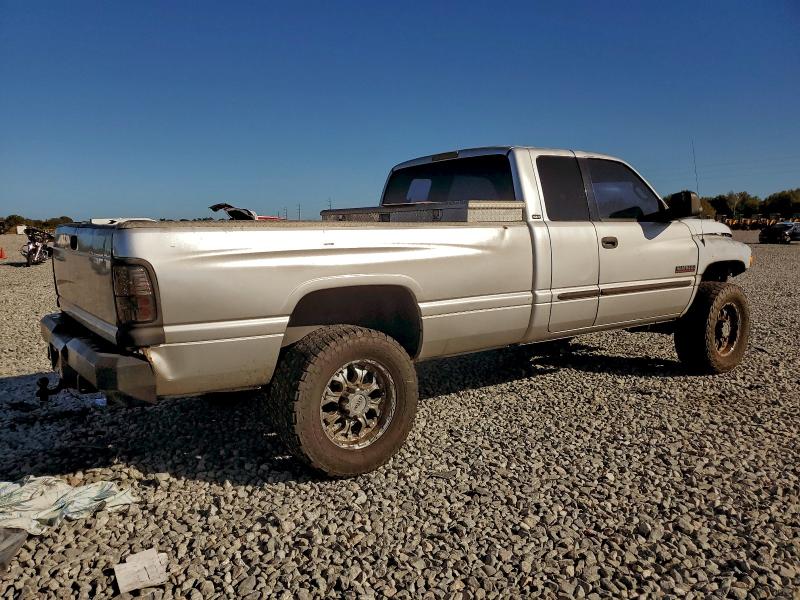Photo 3 from auction – 2001 DODGE RAM 2500 with VIN 1B7KF23671J528679
