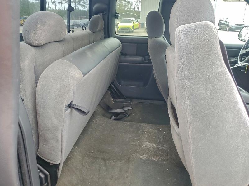 Foto 10 de la subasta – 2004 CHEVROLET SILVERADO con VIN 1GCEK19T44E285121