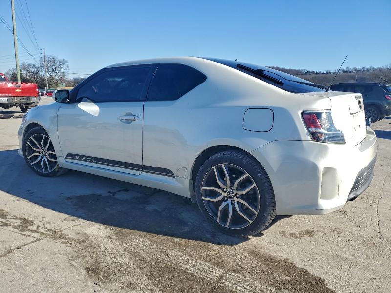 Photo 2 from auction – 2016 TOYOTA SCION TC with VIN JTKJF5C74GJ020631
