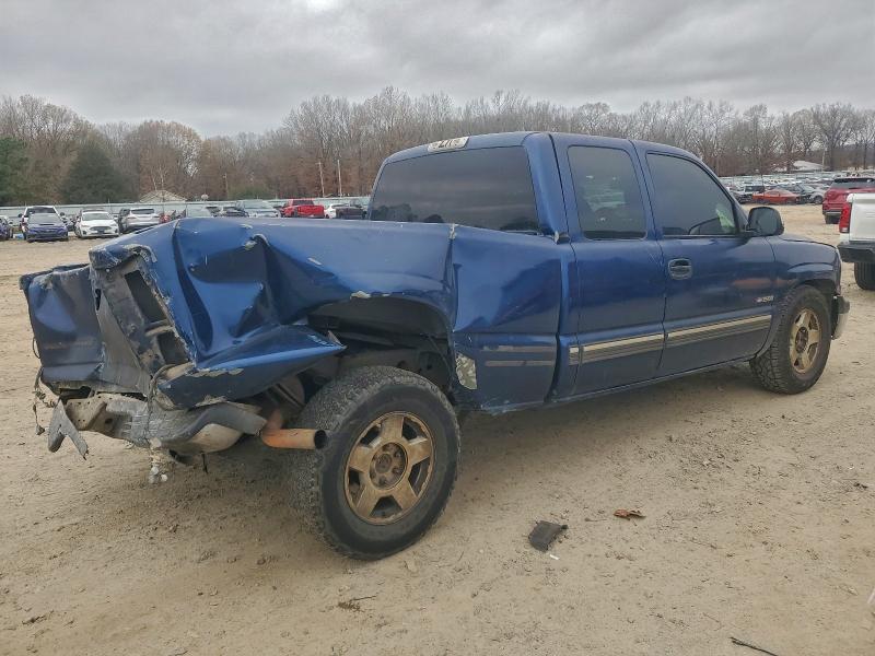 Photo 3 from auction – 2000 CHEVROLET SILVERADO with VIN 2GCEC19T6Y1236667