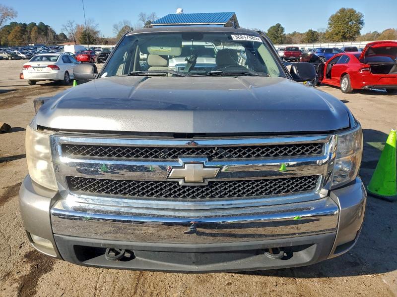 Photo 5 from auction – 2007 CHEVROLET SILVERADO with VIN 1GCEC14C57Z545222
