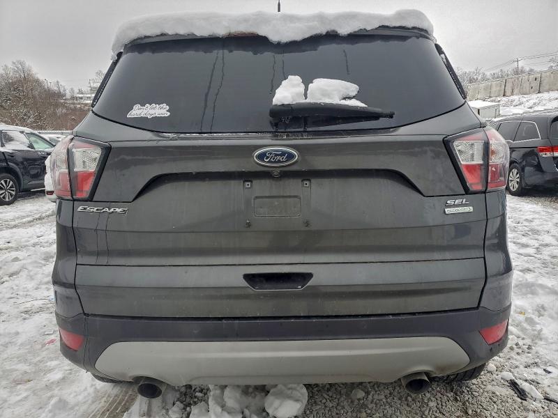 Photo 6 from auction – 2018 FORD ESCAPE SEL with VIN 1FMCU0HDXJUC01743