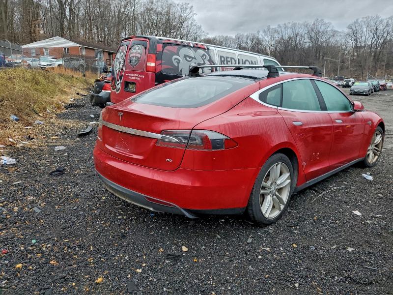 Photo 3 from auction – 2014 TESLA MODEL S with VIN 5YJSA1S12EFP68136