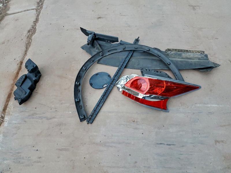 Foto 12 de la subasta – 2015 NISSAN ALTIMA 2.5 con VIN 1N4AL3AP1FC148065