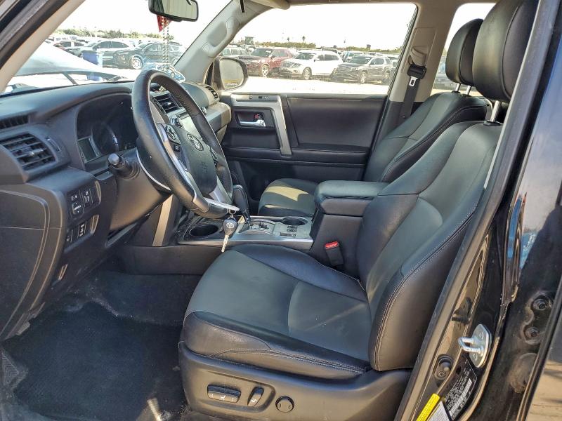 Photo 7 from auction – 2014 TOYOTA 4RUNNER SR with VIN JTEZU5JRXE5081276