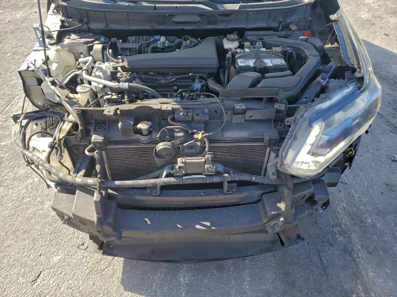 Photo 12 from auction – 2018 NISSAN ROGUE S with VIN KNMAT2MT5JP601747