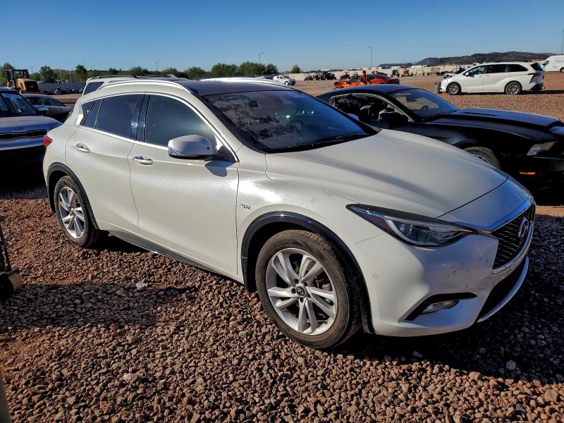 Photo 4 from auction – 2018 INFINITI QX30 BASE with VIN SJKCH5CPXJA055074