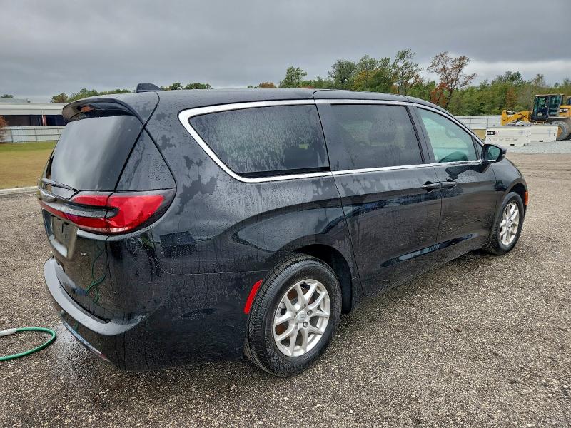 Photo 3 from auction – 2026 CHRYSLER PACIFICA S with VIN 2C4RC1BG2TR160809