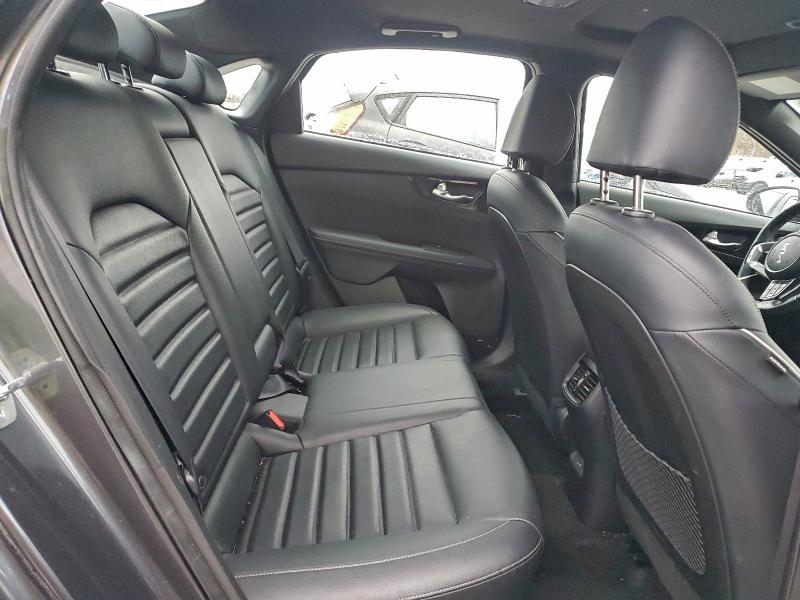 Photo 10 from auction – 2023 KIA FORTE GT L with VIN 3KPF54AD4PE619531