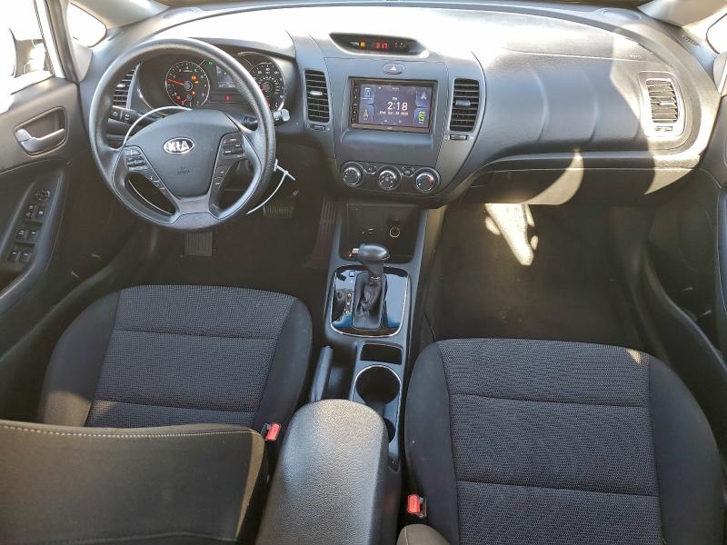 Photo 8 from auction – 2018 KIA FORTE LX with VIN 3KPFK4A71JE234227