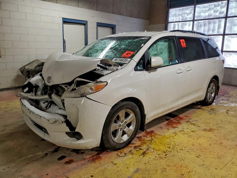 TOYOTA SIENNA 2016 with VIN 5TDKK3DC6GS738241 - Photo from auction