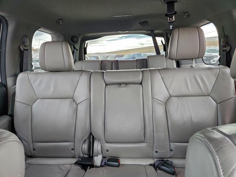 Photo 10 from auction – 2015 HONDA PILOT TOUR with VIN 5FNYF4H97FB040596