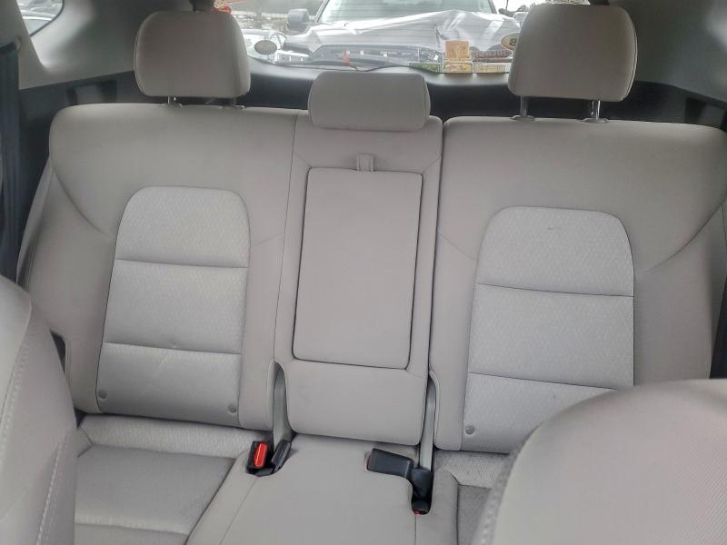 Photo 10 from auction – 2016 HYUNDAI TUCSON LIM with VIN KM8J33A49GU259163