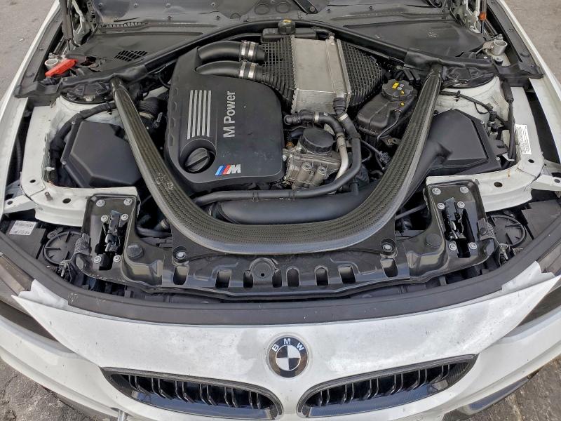 Photo 11 from auction – 2015 BMW M4 with VIN WBS3R9C54FK329675
