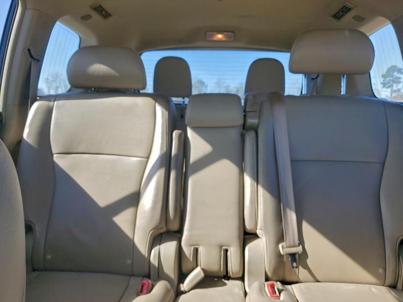 Photo 10 from auction – 2013 TOYOTA HIGHLANDER with VIN 5TDZK3EH4DS093030