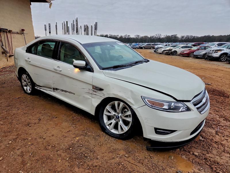 Photo 4 from auction – 2011 FORD TAURUS SEL with VIN 1FAHP2EW7BG190645