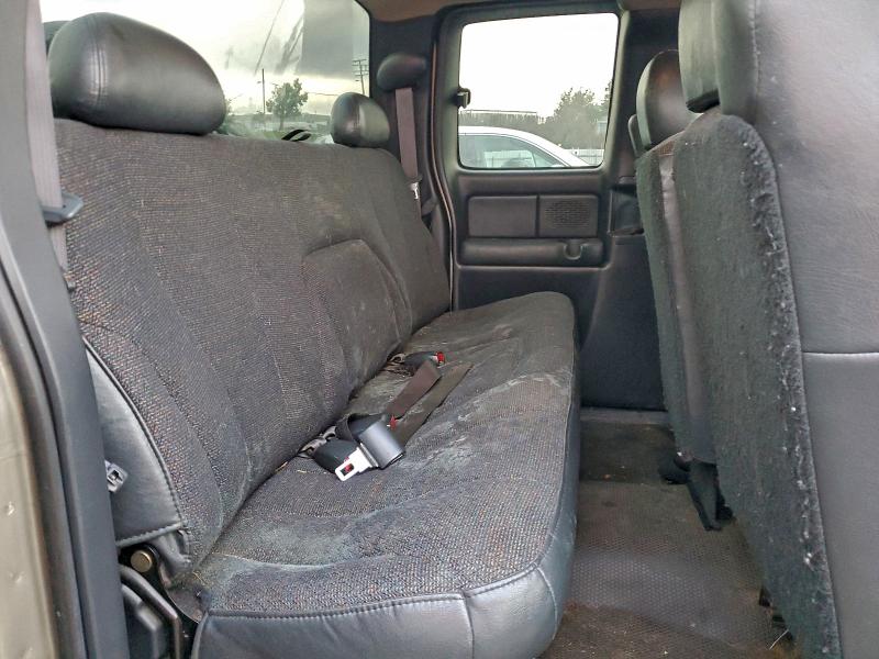 Photo 10 from auction – 2002 CHEVROLET SILVERADO with VIN 2GCEC19X321401598