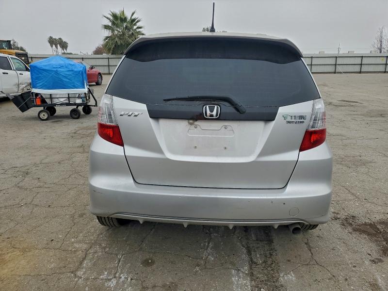 صورة رقم 6 من المزاد - 2012 HONDA FIT مع VIN JHMGE8G38CC024708