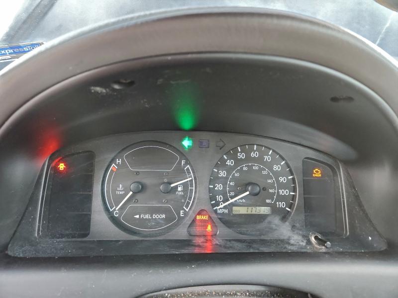 Photo 9 from auction – 2002 TOYOTA COROLLA CE with VIN 1NXBR12E22Z629117
