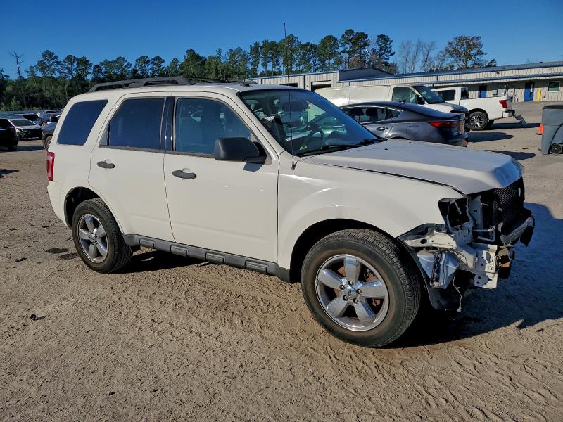 Photo 4 from auction – 2012 FORD ESCAPE XLT with VIN 1FMCU9D71CKB09665