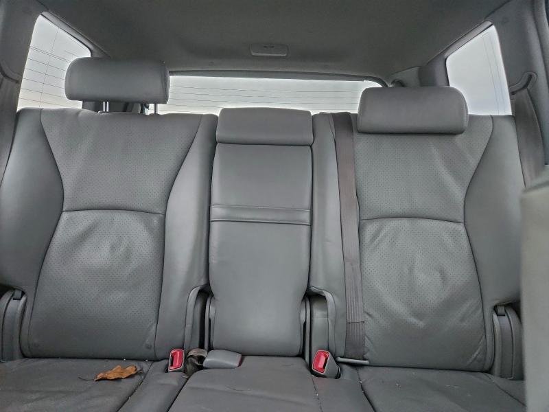 Photo 10 from auction – 2006 TOYOTA HIGHLANDER with VIN JTEEW21A360023364
