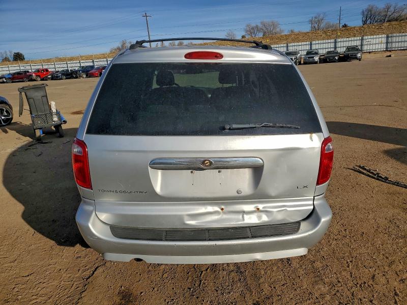 Photo 6 from auction – 2007 CHRYSLER TOWN & COU with VIN 2A4GP44R47R147250