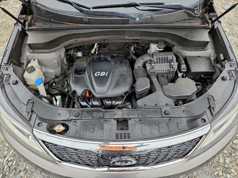Photo 12 from auction – 2014 KIA SORENTO with VIN 5XYKT3A68EG435323