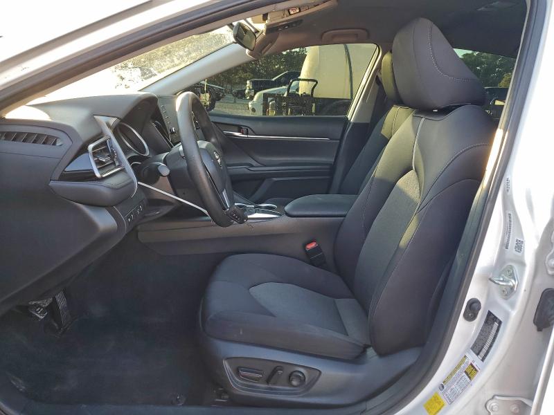 Photo 7 from auction – 2022 TOYOTA CAMRY LE with VIN 4T1C11AK8NU633969