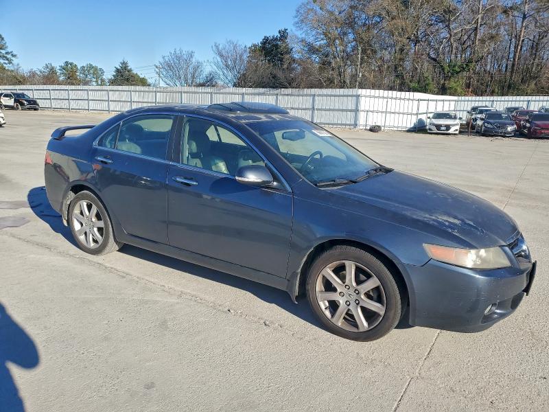 Photo 4 from auction – 2004 ACURA TSX with VIN JH4CL96834C042591