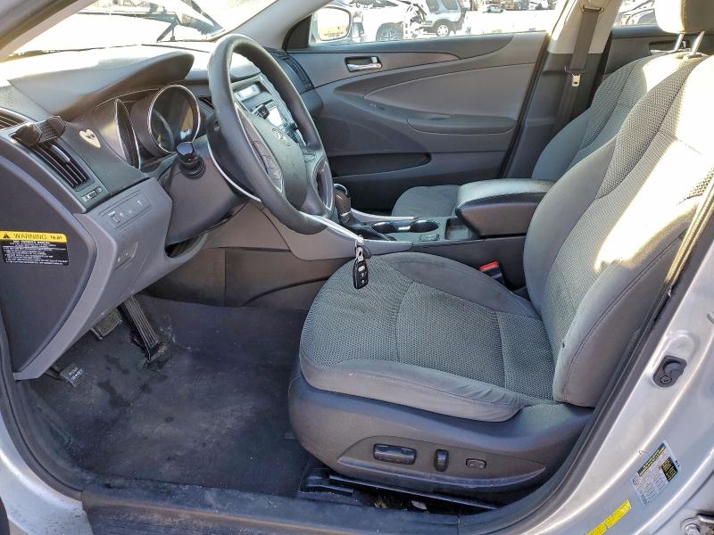 Photo 7 from auction – 2013 HYUNDAI SONATA GLS with VIN 5NPEB4AC2DH755577
