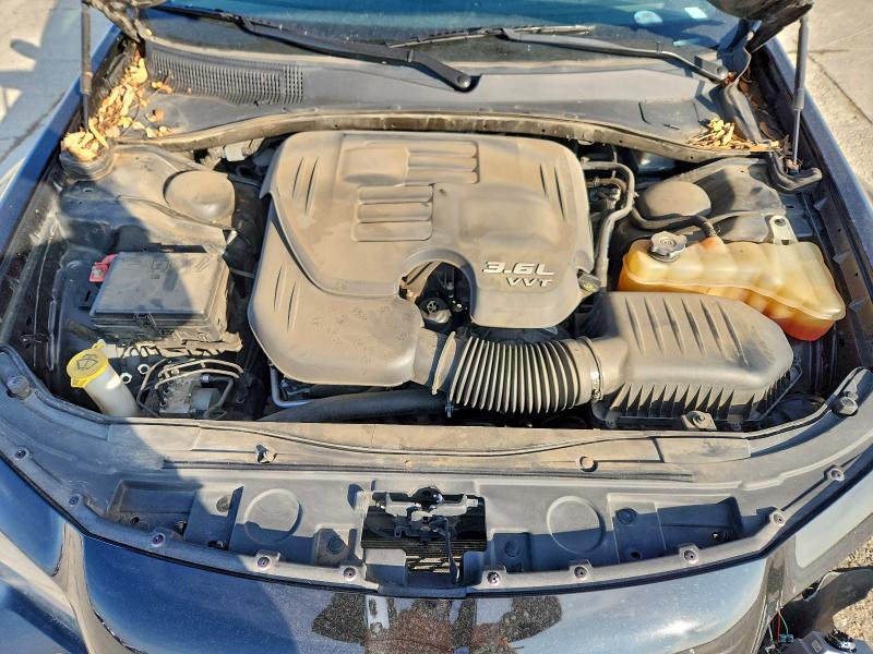 Photo 11 from auction – 2019 CHRYSLER 300 TOURIN with VIN 2C3CCAAG7KH690645