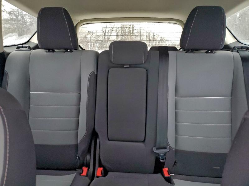 Photo 10 from auction – 2015 FORD ESCAPE SE with VIN 1FMCU9GX1FUB52617