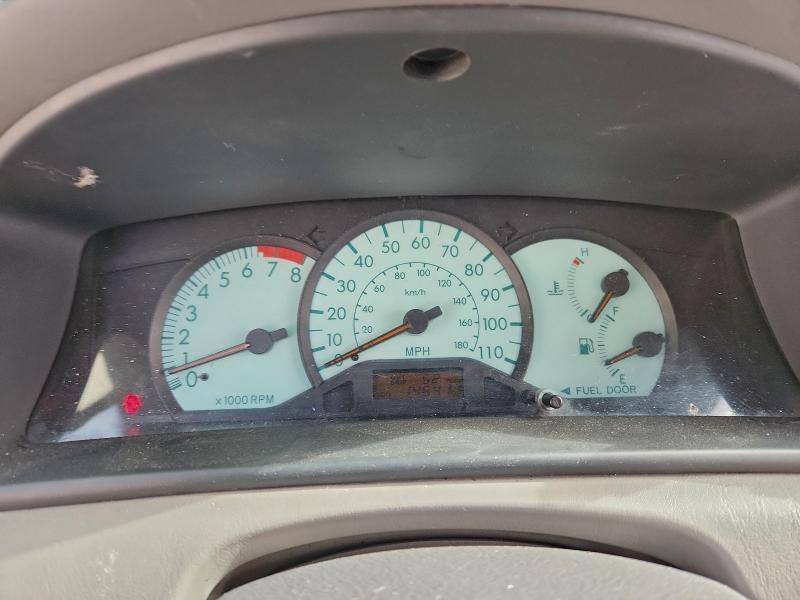 Photo 9 from auction – 2004 TOYOTA COROLLA CE with VIN 2T1BR32E74C290130