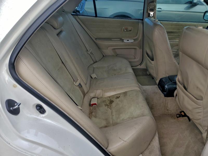 Photo 10 from auction – 2001 LEXUS IS 300 with VIN JTHBD182810002667