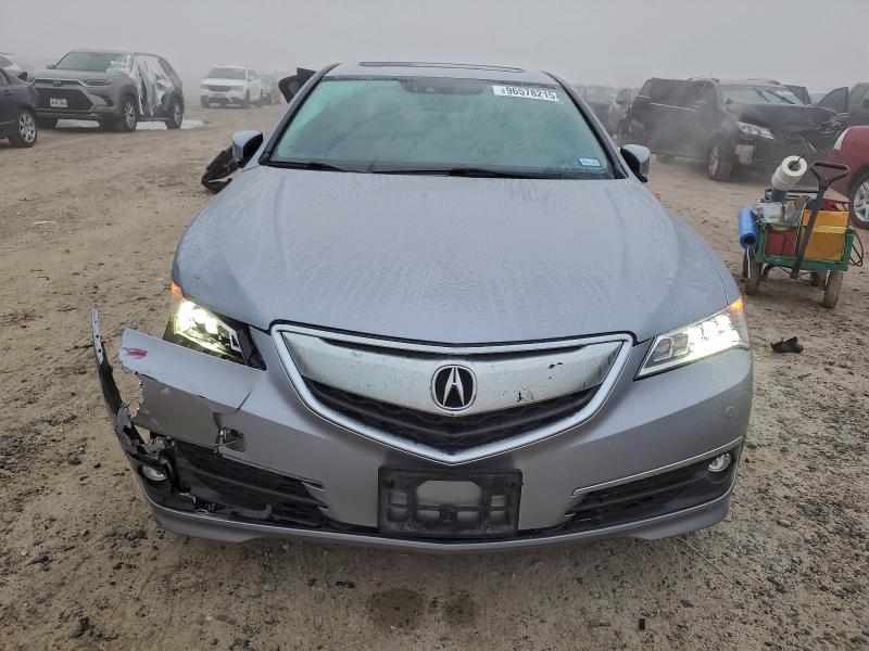 Photo 5 from auction – 2015 ACURA TLX ADVANC with VIN 19UUB3F70FA009447
