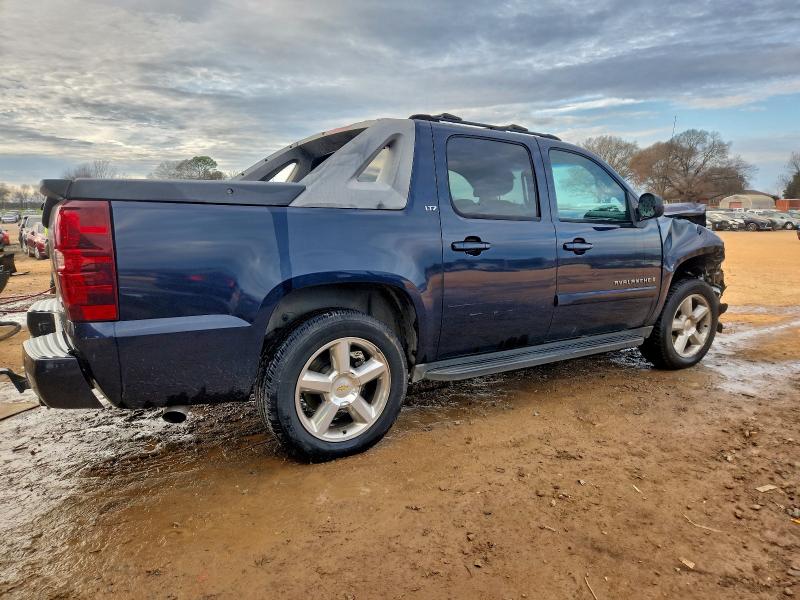 Photo 3 from auction – 2007 CHEVROLET AVALANCHE with VIN 3GNFK12337G211689