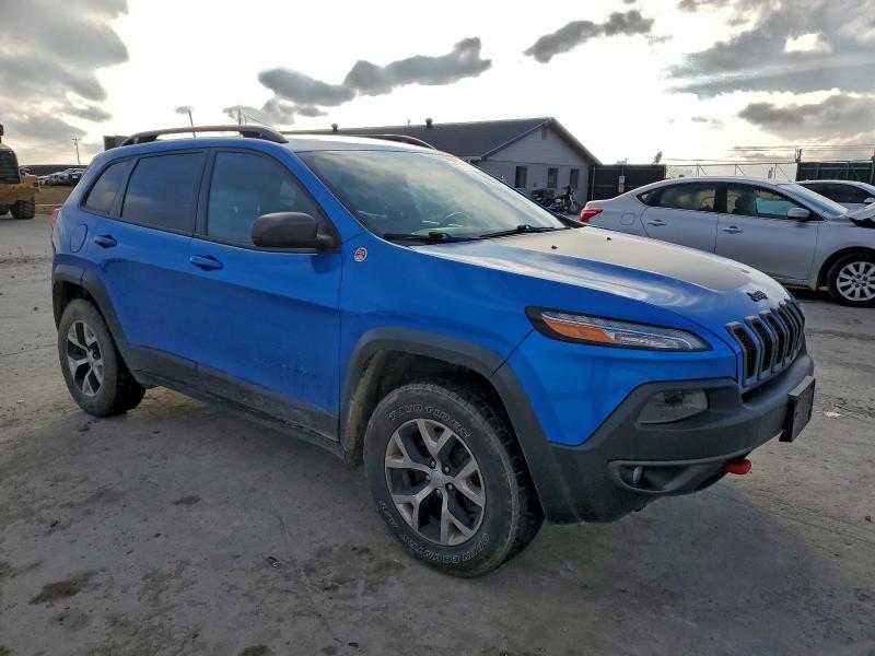 Photo 4 from auction – 2018 JEEP CHEROKEE T with VIN 1C4PJMBX1JD526063