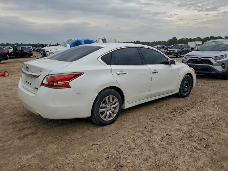 Photo 3 from auction – 2013 NISSAN ALTIMA 2.5 with VIN 1N4AL3AP8DC154880