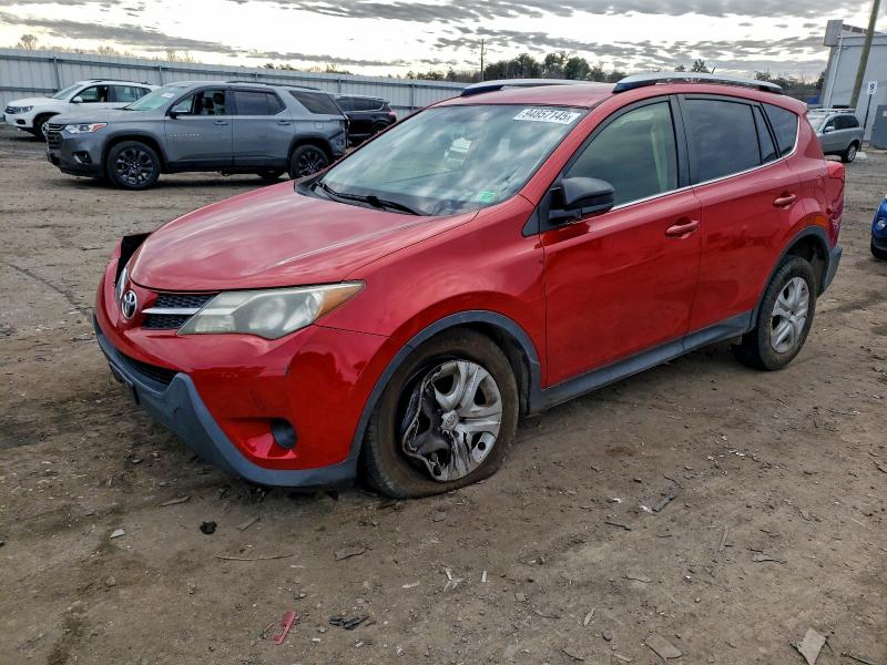 TOYOTA RAV4 LE 2015 with VIN JTMBFREV2FJ049171 - Photo from auction