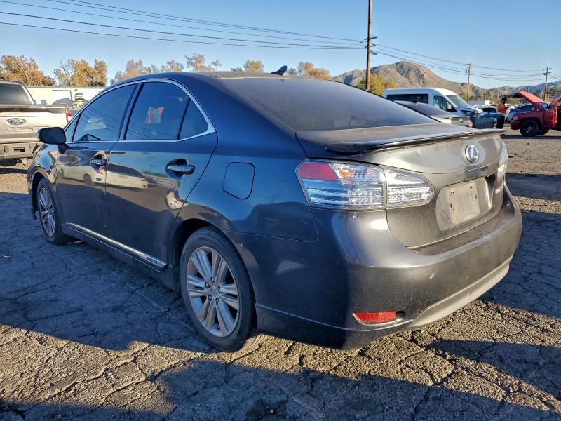 Photo 2 from auction – 2011 LEXUS HS with VIN JTHBB1BA1B2047347