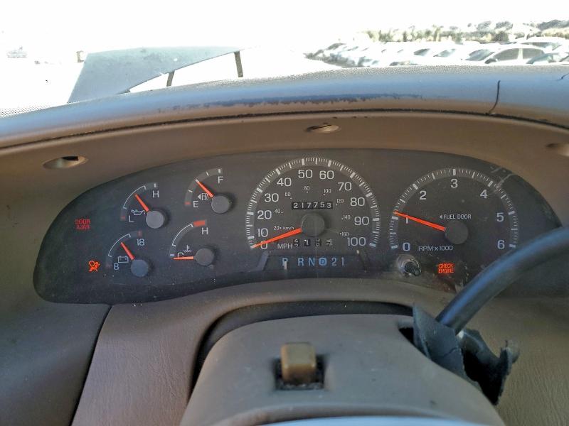 Photo 9 from auction – 1998 FORD F150 with VIN 1FTRX17L6WNA88069
