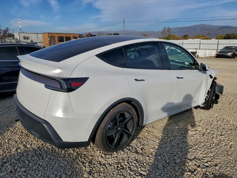 Photo 3 from auction – 2026 TESLA MODEL Y with VIN 7SAYGDED1TF514496