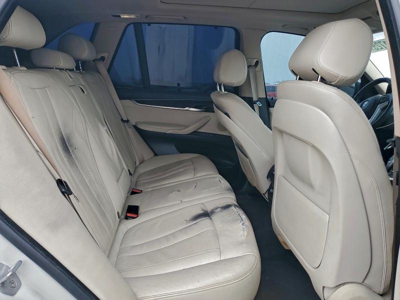 Photo 11 from auction – 2015 BMW X5 XDRIVE3 with VIN 5UXKS4C54F0J99708