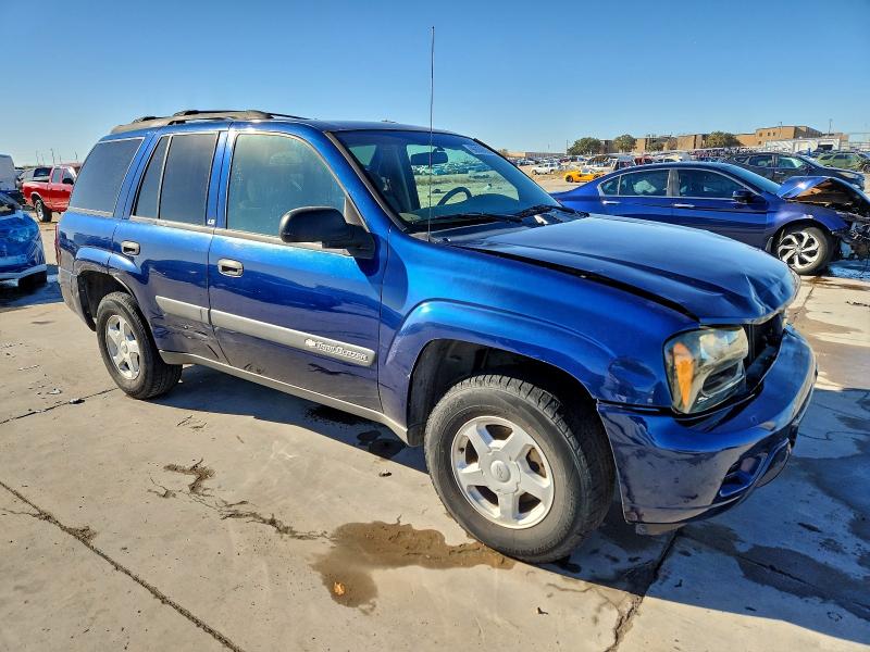 Photo 4 from auction – 2003 CHEVROLET TRAILBLAZE with VIN 1GNDS13S932241585