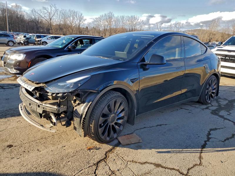 TESLA MODEL Y 2023 with VIN 7SAYGDEF3PF793120 - Photo from auction