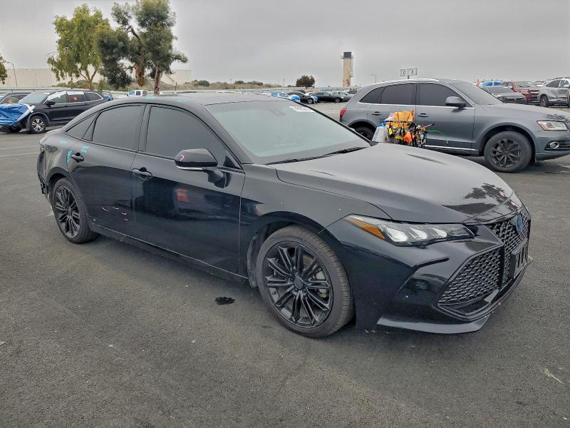 Photo 4 from auction – 2022 TOYOTA AVALON NIG with VIN 4T1EA1AB5NU011189